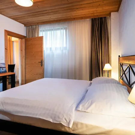 Apartament Konifer - Jacuzzi - In Out *